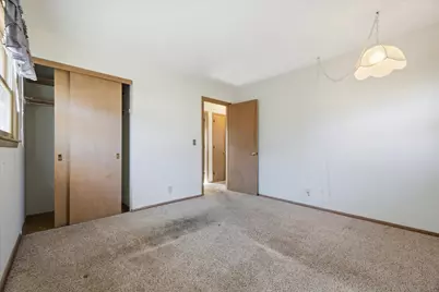 5924 Regent Avenue N, Crystal, MN 55429 - Photo 16