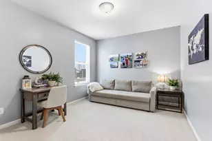 4648 Benjamin Pl, Woodbury, MN 55129 - Photo 26