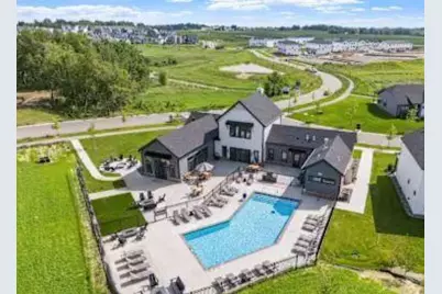 10410 Robinwood Road, Chaska, MN 55318 - Photo 10