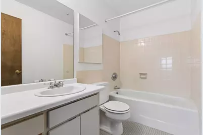 1920 S 1st Street #1906, Minneapolis, MN 55454 - Photo 18