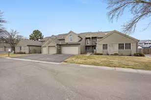 1614 Rose Hill Cir, Saint Paul, MN 55108 - Photo 42