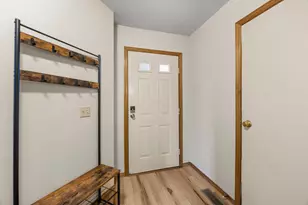 1614 Rose Hill Cir, Saint Paul, MN 55108 - Photo 20