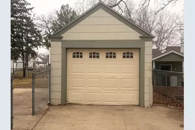 707 11th Street NW, Austin, MN 55912 - Photo 2