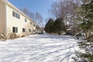 4250 Kingsview Ln N, Plymouth, MN 55446 - Photo 44