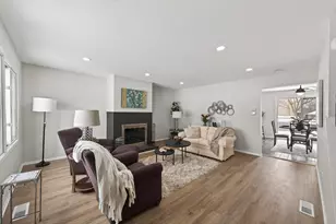 4478 Arden View Ct, Arden Hills, MN 55112 - Photo 4