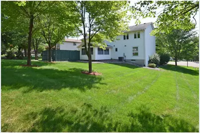 13645 Harwell Path, Apple Valley, MN 55124 - Photo 6