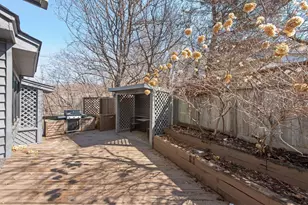 8335 Virginia Ave S, Bloomington, MN 55438 - Photo 40