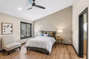 8335 Virginia Ave S, Bloomington, MN 55438 - Photo 16