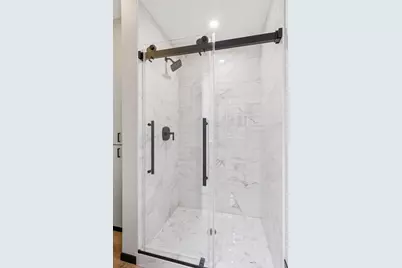 8335 Virginia Avenue S, Bloomington, MN 55438 - Photo 18