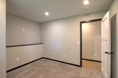 123 20th Avenue SW, Cambridge, MN 55008 - Photo 20