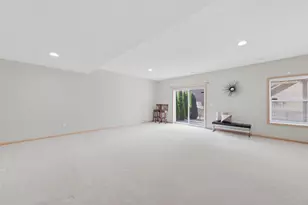 8437 Blazing Star Cir, Shakopee, MN 55379 - Photo 40