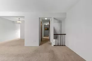 2361 Dorland Ln E, Maplewood, MN 55119 - Photo 10