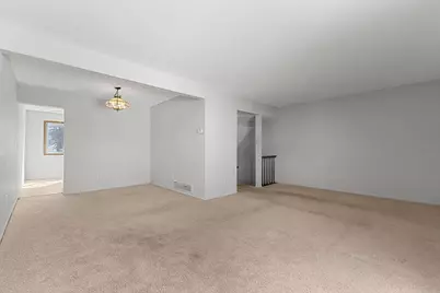 2361 Dorland Lane E, Maplewood, MN 55119 - Photo 8