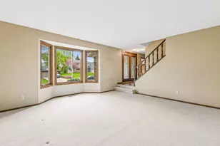 14245 Guthrie Ave, Apple Valley, MN 55124 - Photo 6