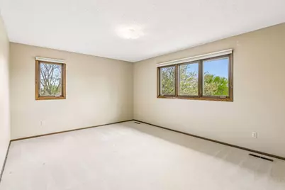 14245 Guthrie Avenue, Apple Valley, MN 55124 - Photo 34