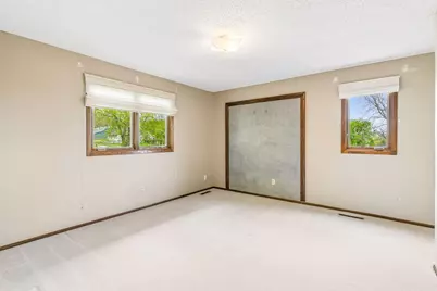 14245 Guthrie Avenue, Apple Valley, MN 55124 - Photo 40