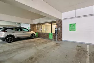 1235 Yale Pl, Minneapolis, MN 55403 - Photo 44