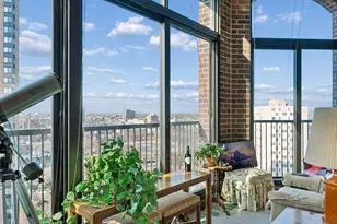 1235 Yale Pl, Minneapolis, MN 55403 - Photo 10