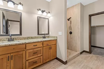 3239 Constance Boulevard NE, Ham Lake, MN 55304 - Photo 18