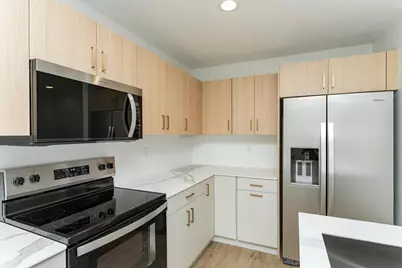 1097 Century Village Lane NE, Rochester, MN 55906 - Photo 4