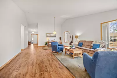 9242 Dunbar Knoll Circle N, Brooklyn Park, MN 55443 - Photo 12