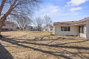 9242 Dunbar Knoll Cir N, Brooklyn Park, MN 55443 - Photo 22