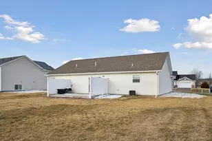 19235 Engle Wood Dr, Big Lake, MN 55309 - Photo 24