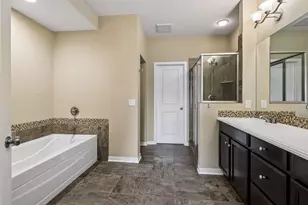 10786 Lyndale Bluffs Trail, Bloomington, MN 55420 - Photo 24