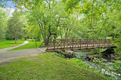 10786 Lyndale Bluffs Trail, Bloomington, MN 55420 - Photo 40
