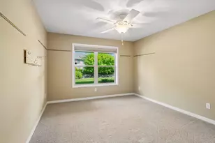 10786 Lyndale Bluffs Trail, Bloomington, MN 55420 - Photo 30