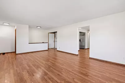 742 Atwood Street S, Shakopee, MN 55379 - Photo 6