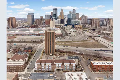 308 E 18th Street #303, Minneapolis, MN 55404 - Photo 2