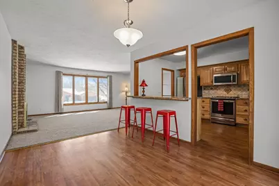 5740 W 98 1/2 Street, Bloomington, MN 55437 - Photo 10