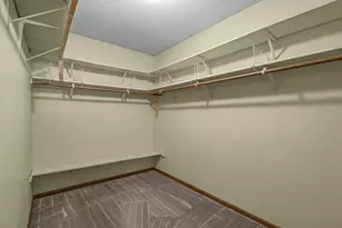 5740 W 98 1/2 St, Bloomington, MN 55437 - Photo 16