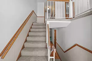 5740 W 98 1/2 St, Bloomington, MN 55437 - Photo 6