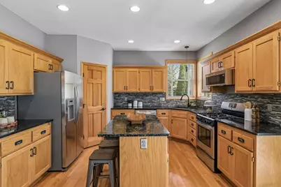758 Heron Avenue N, Oakdale, MN 55128 - Photo 10