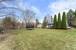 8509 Morgan Ln, Eden Prairie, MN 55347 - Photo 36