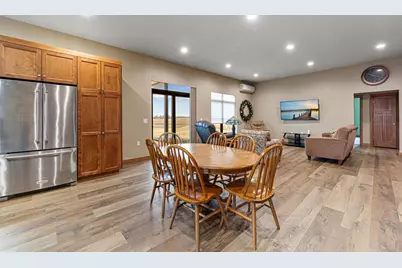 17742 280th Avenue, Ellendale, MN 56026 - Photo 20