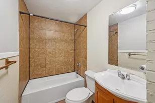 3333 Chippewa Rd, Hopkins, MN 55305 - Photo 16