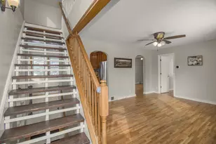 5357 Raymond Ave, Mounds View, MN 55112 - Photo 4