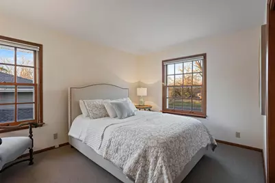 2164 Overlook Drive, Bloomington, MN 55431 - Photo 8