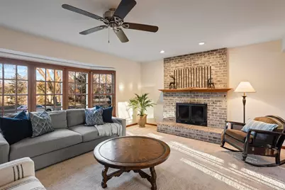 2164 Overlook Drive, Bloomington, MN 55431 - Photo 4