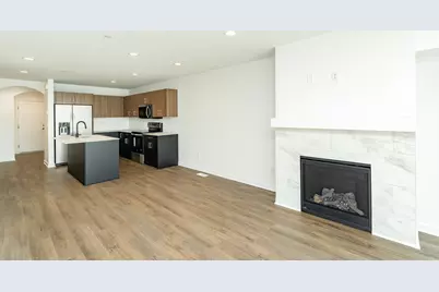 1093 Century Village Lane NE, Rochester, MN 55906 - Photo 8