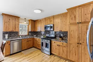 6506 Annapolis Ln N, Maple Grove, MN 55311 - Photo 12