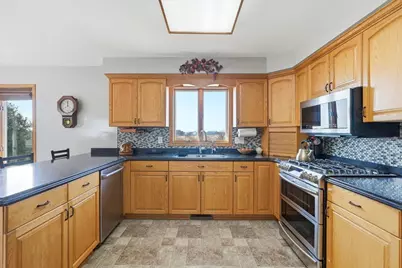 10304 County Road 108 SW, Stewartville, MN 55976 - Photo 6