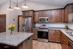 1167 Pinewood Trail, New Richmond, WI 54017 - Photo 14