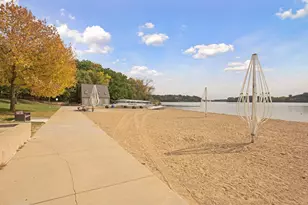 6284 Montee Dr, Eden Prairie, MN 55344 - Photo 58