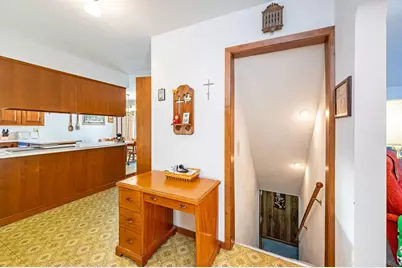 206 N 1st Avenue E, Truman, MN 56088 - Photo 12