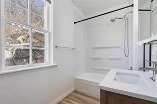 326 N 19th Ave W, Duluth, MN 55806 - Photo 14