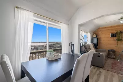 326 N 19th Avenue W, Duluth, MN 55806 - Photo 18